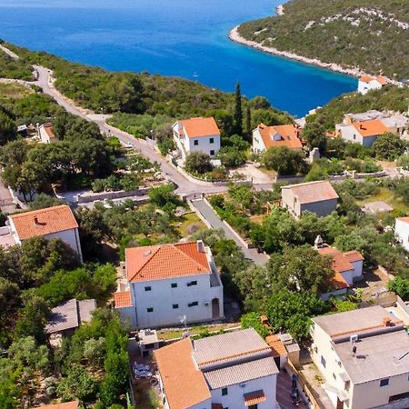 Apartment Josipa Винишче Экстерьер фото