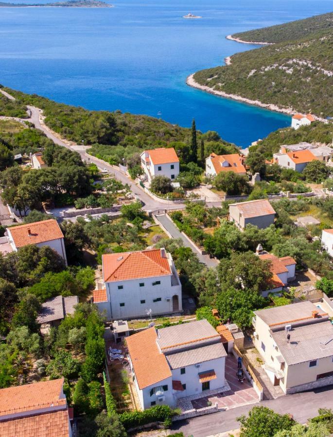 Apartment Josipa Винишче Экстерьер фото
