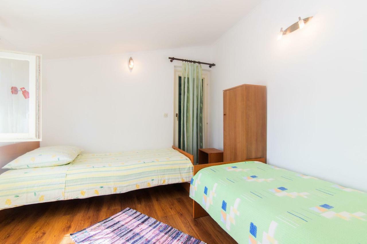 Apartment Josipa Винишче Экстерьер фото