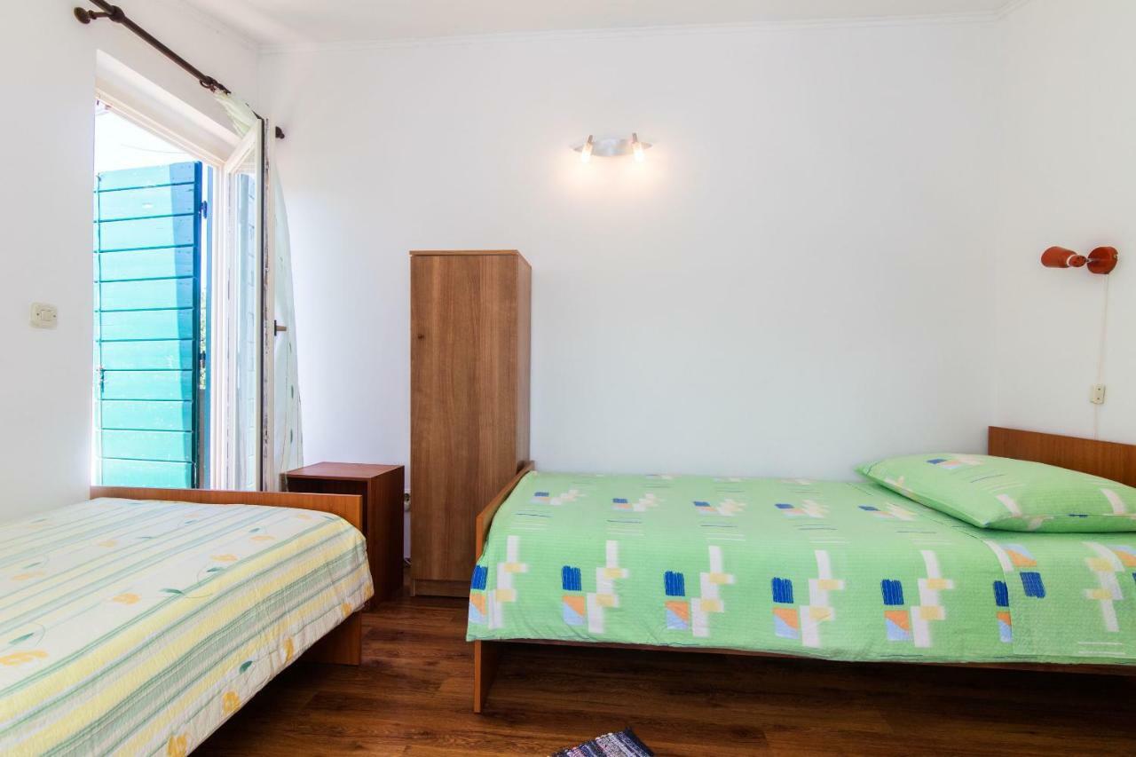 Apartment Josipa Винишче Экстерьер фото